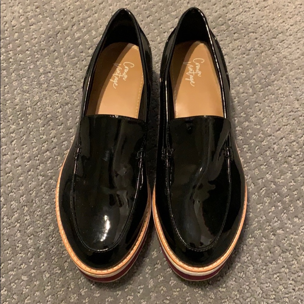 Wedge loafers